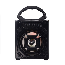 Flash sale 4 inch 5W 600mAh cylinder bluetooth speaker